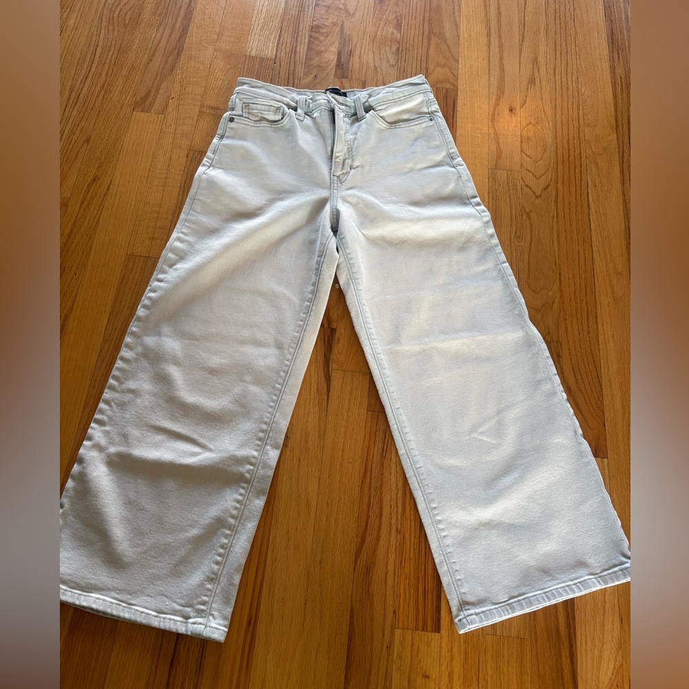 Banana Republic Women's Light blue wide leg Jeans